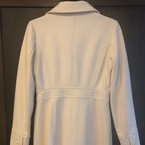 Beautiful Tulle cream wool coat